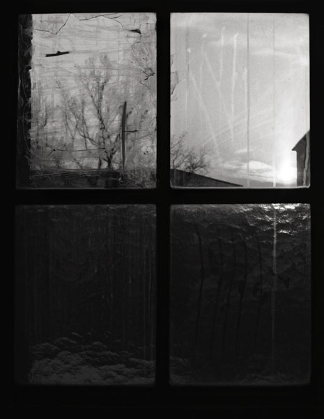 Katarina Ivanisevic | Frankfurt V | Serie: Fenster – Ausblicke, Einblicke, Durchblicke 2009/10 | © beim Fotografen
