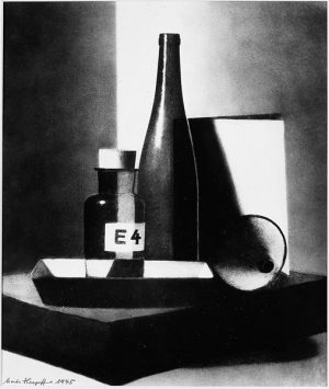 Komposition mit Flaschen (1945)